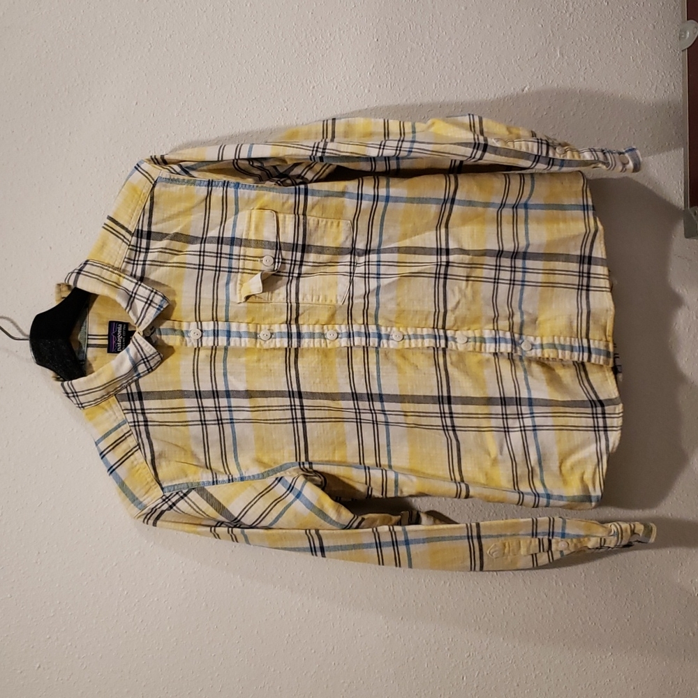 Small men's Patagonia flannel